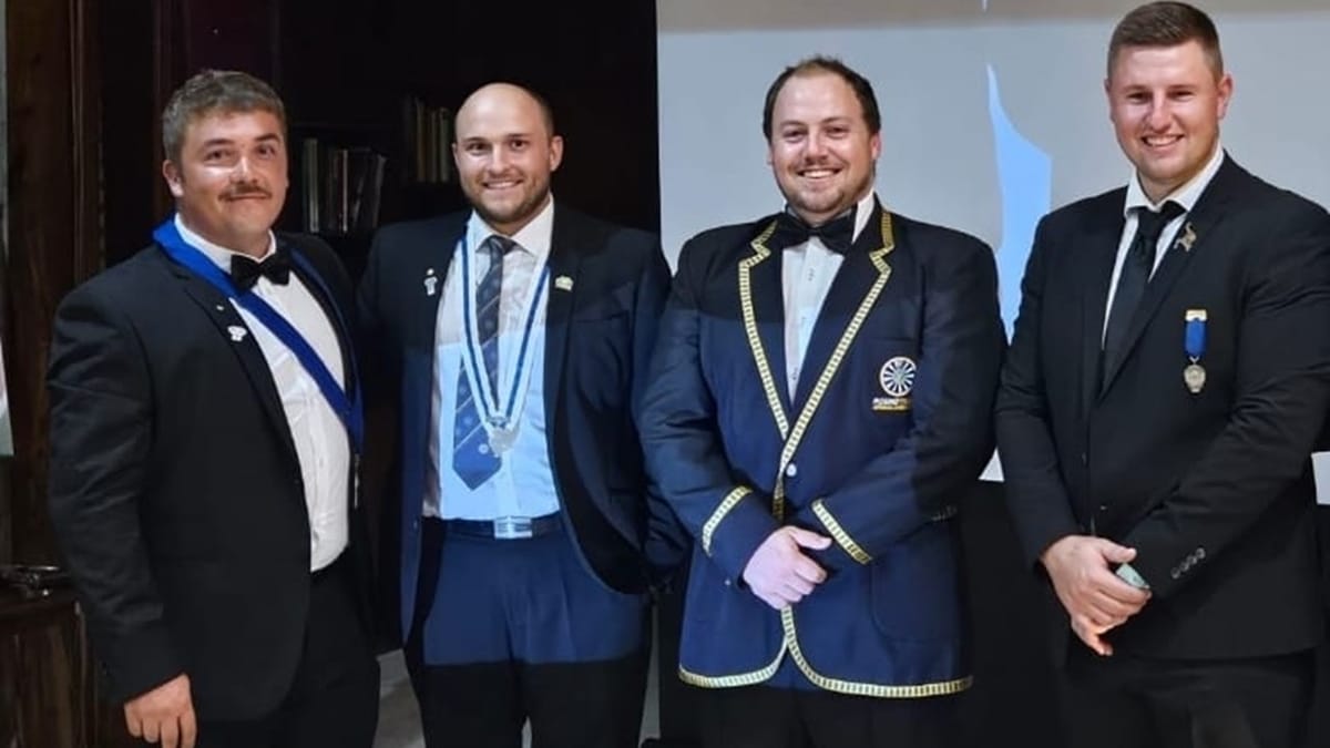 Barberton Tafelaars is daar vir die Barberton gemeenskap