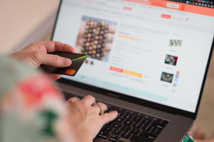 📽️ How to spot online scams before they cost you